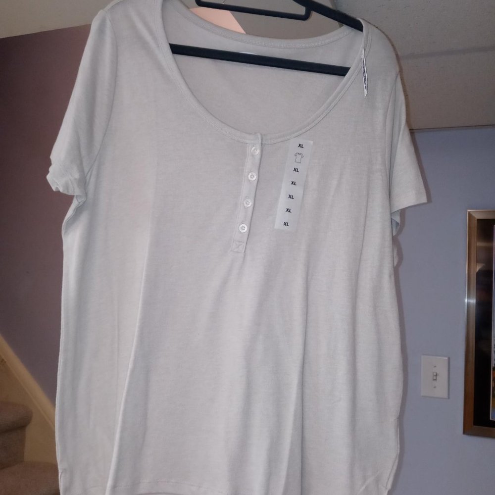 Old Navy Short Sleeved Button Down Scoop Neck T-Shirt